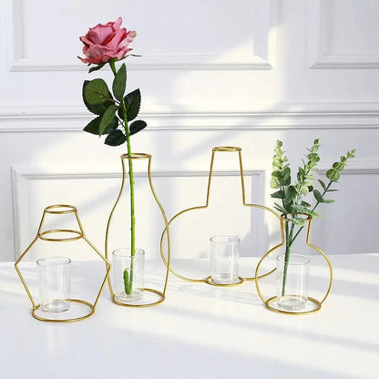 Nordic Style Iron Flower Vase Structure